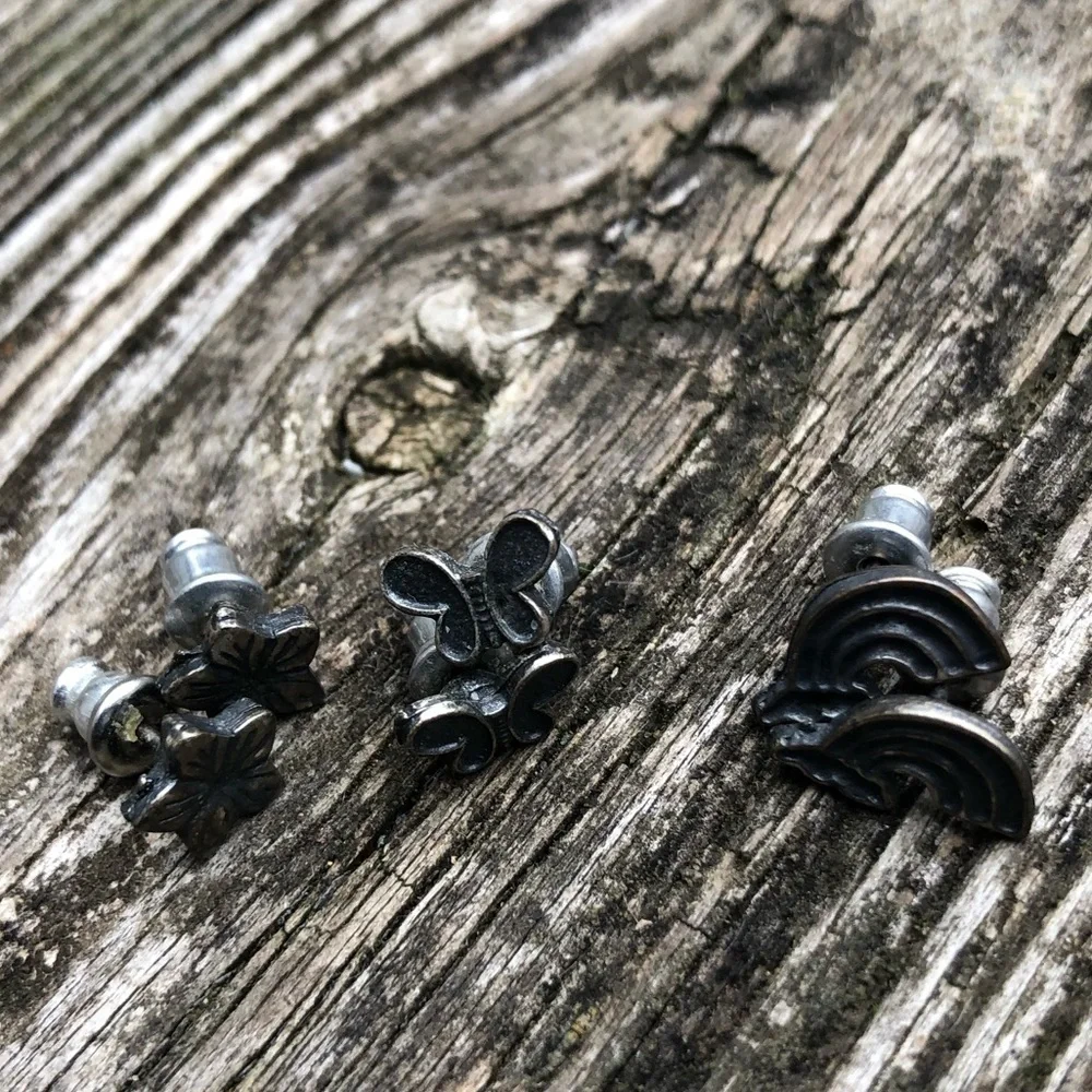 3 Pairs of Small Children’s Earrings